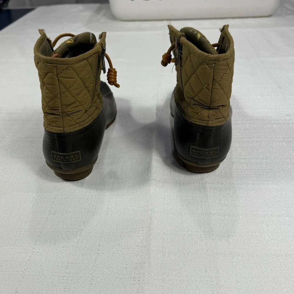 Sperry Top-Sider Women's‎ Quilted Olive Green Waterproof Duck Boots - Size 7